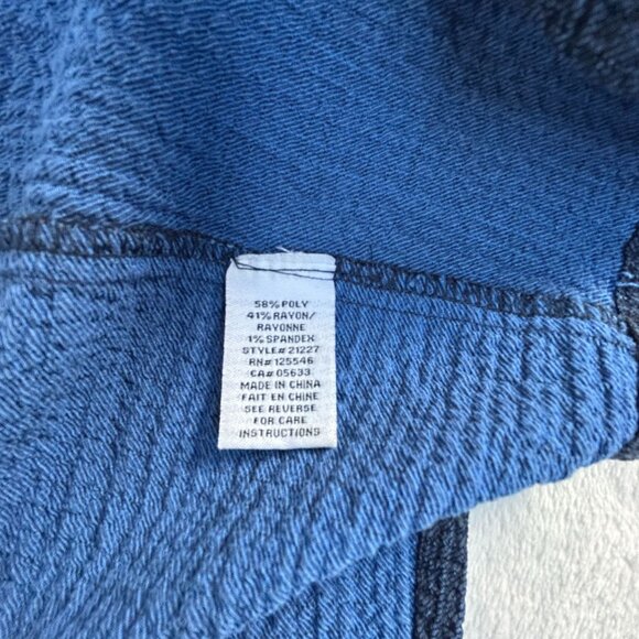 Habitat Womens Blue Textured Button Down Shirt Medium Long Sleeve Lightweight - Picture 4 of 9